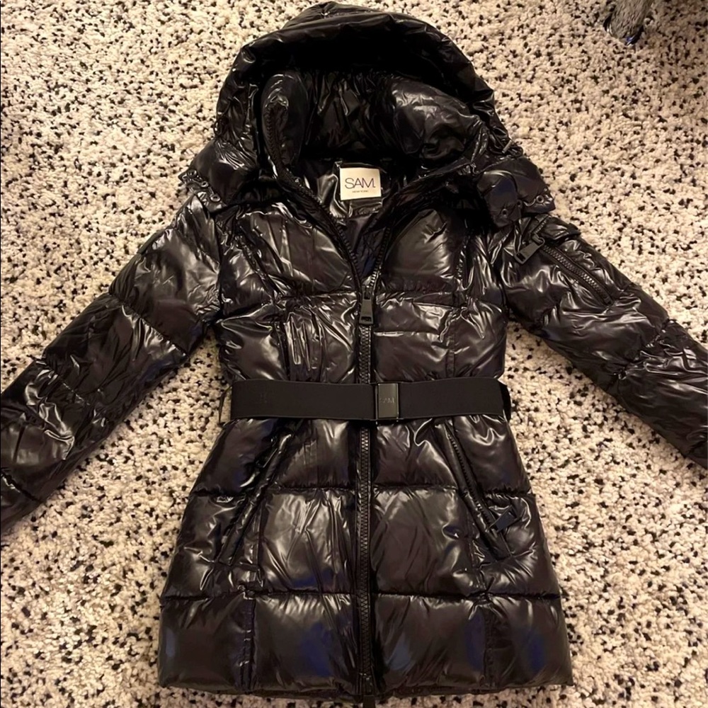 This would be great for winter time like now! Amazing fit and good quality.